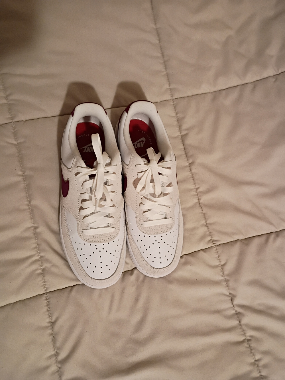 Nike Women's White and Maroon Low-Top Sneakers